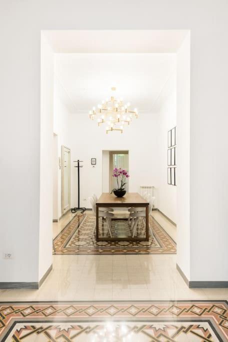 Lejlighed Modern Comfort, Poetic Charm *