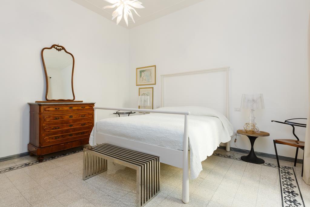 Lejlighed Modern Comfort, Poetic Charm