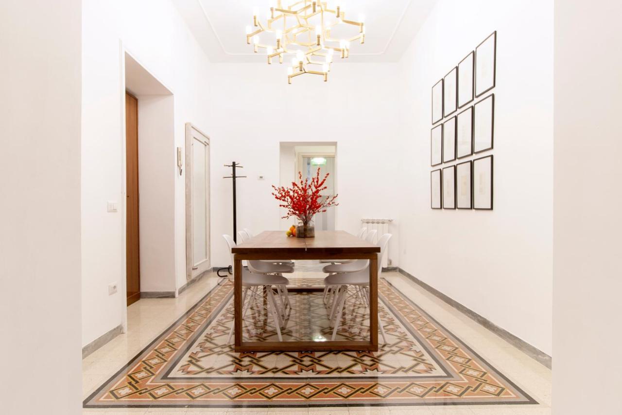 Lejlighed Modern Comfort, Poetic Charm